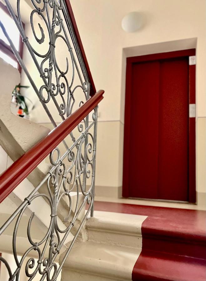 Elbling Apartment Mit Terrasse - Netflix - Parkplatz - Weinbergblick Meissen Exterior foto