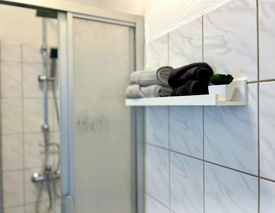 Elbling Apartment Mit Terrasse - Netflix - Parkplatz - Weinbergblick Meissen Exterior foto